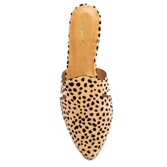 Cut Out Leopard Mule Slide - Picture 4 of 4